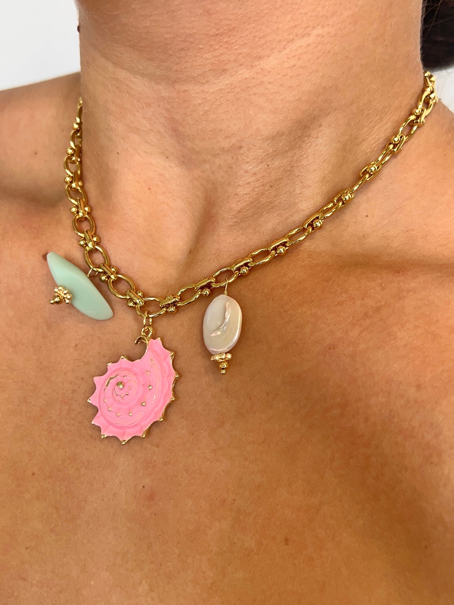 Caracoles Chain