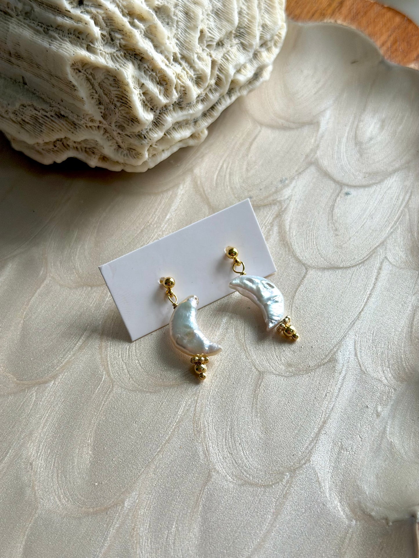 Lunera Earrings