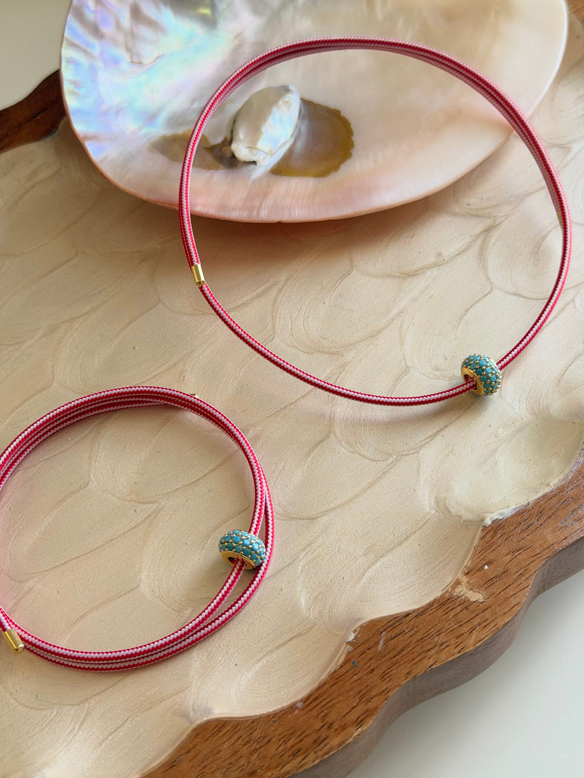 Red & Pink Magnetic Cord