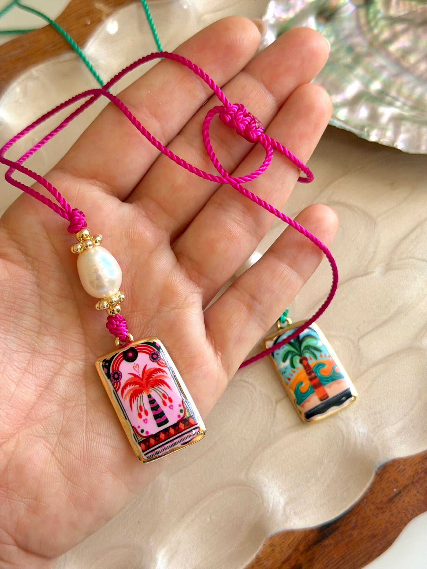 Palmeras Necklace