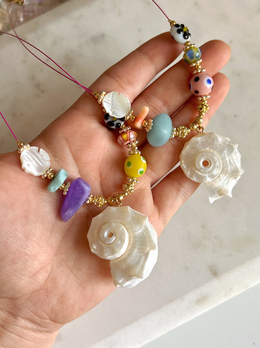 La Concha Necklace