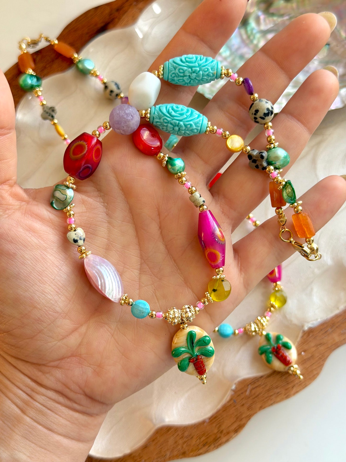 Palmeras Necklace