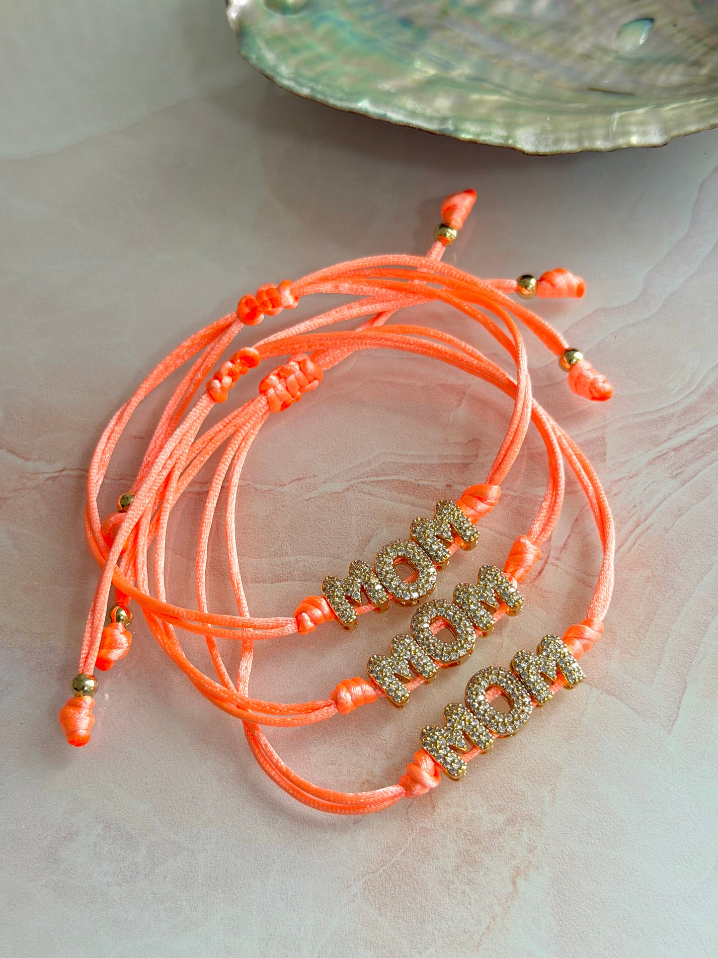 MOM bracelet