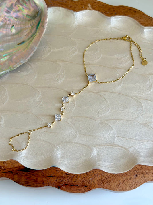 Zirconia Handchains