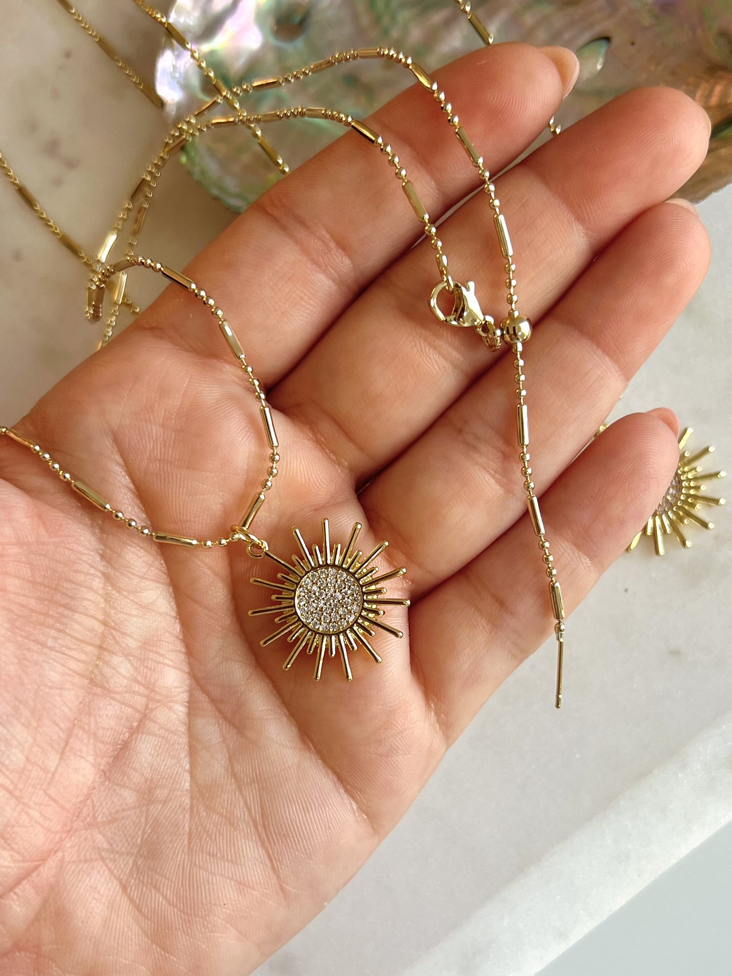 Sol Caribeño Chain
