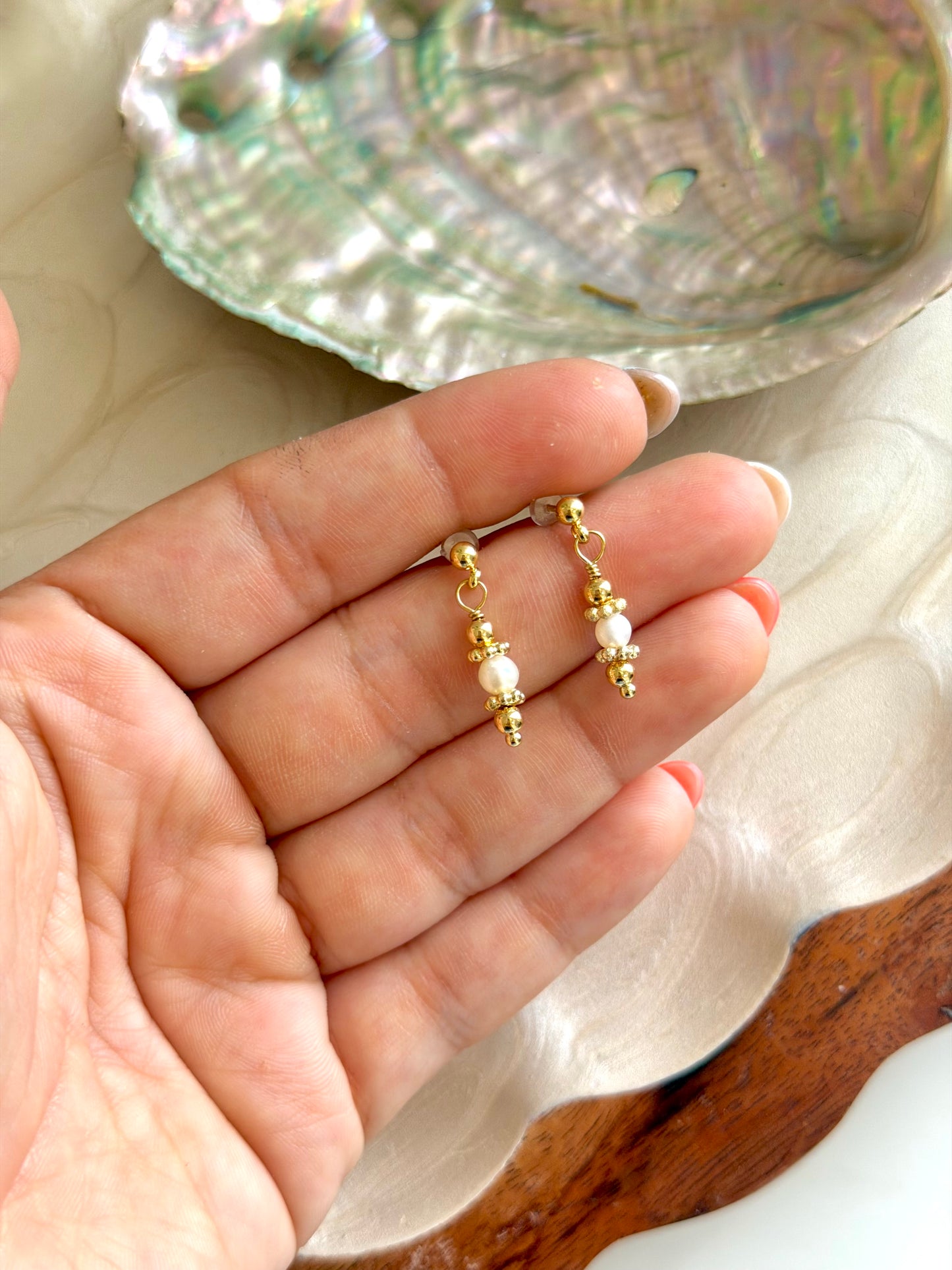 Mini pearl basic Earrings