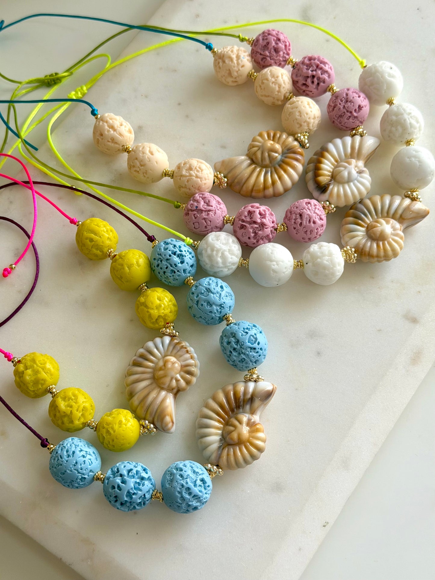 Entre Olas Necklace