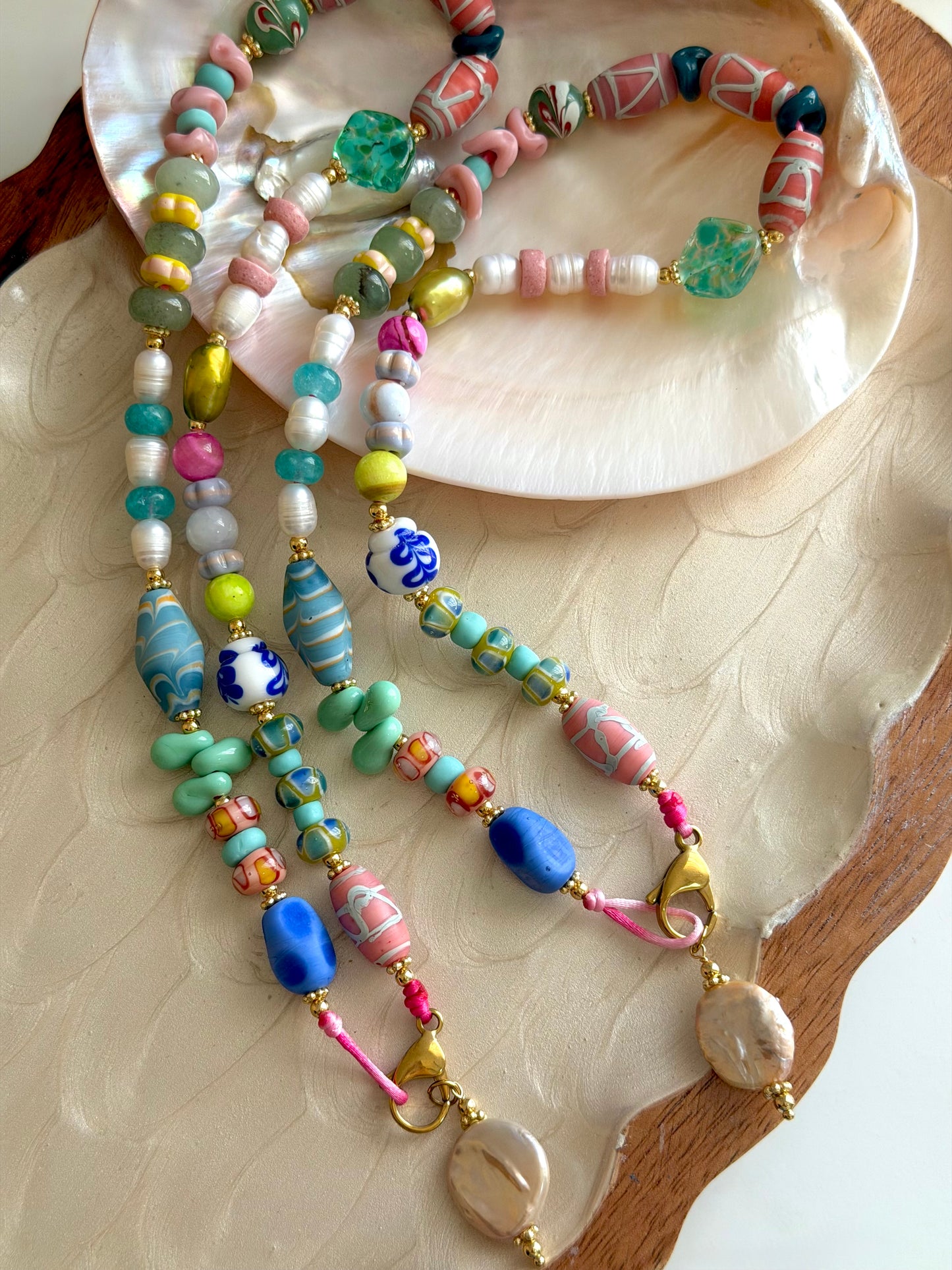 Oliva Necklace