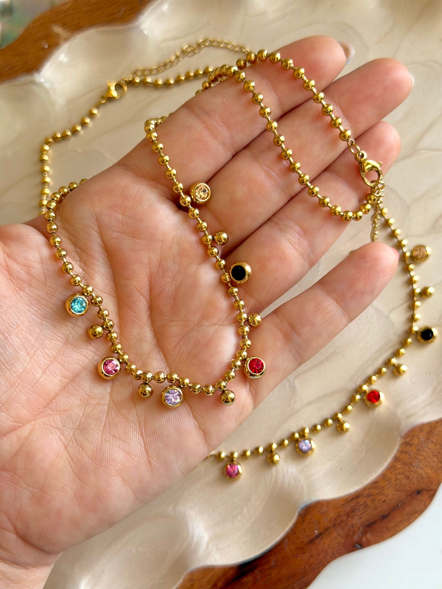 Zirconia chains