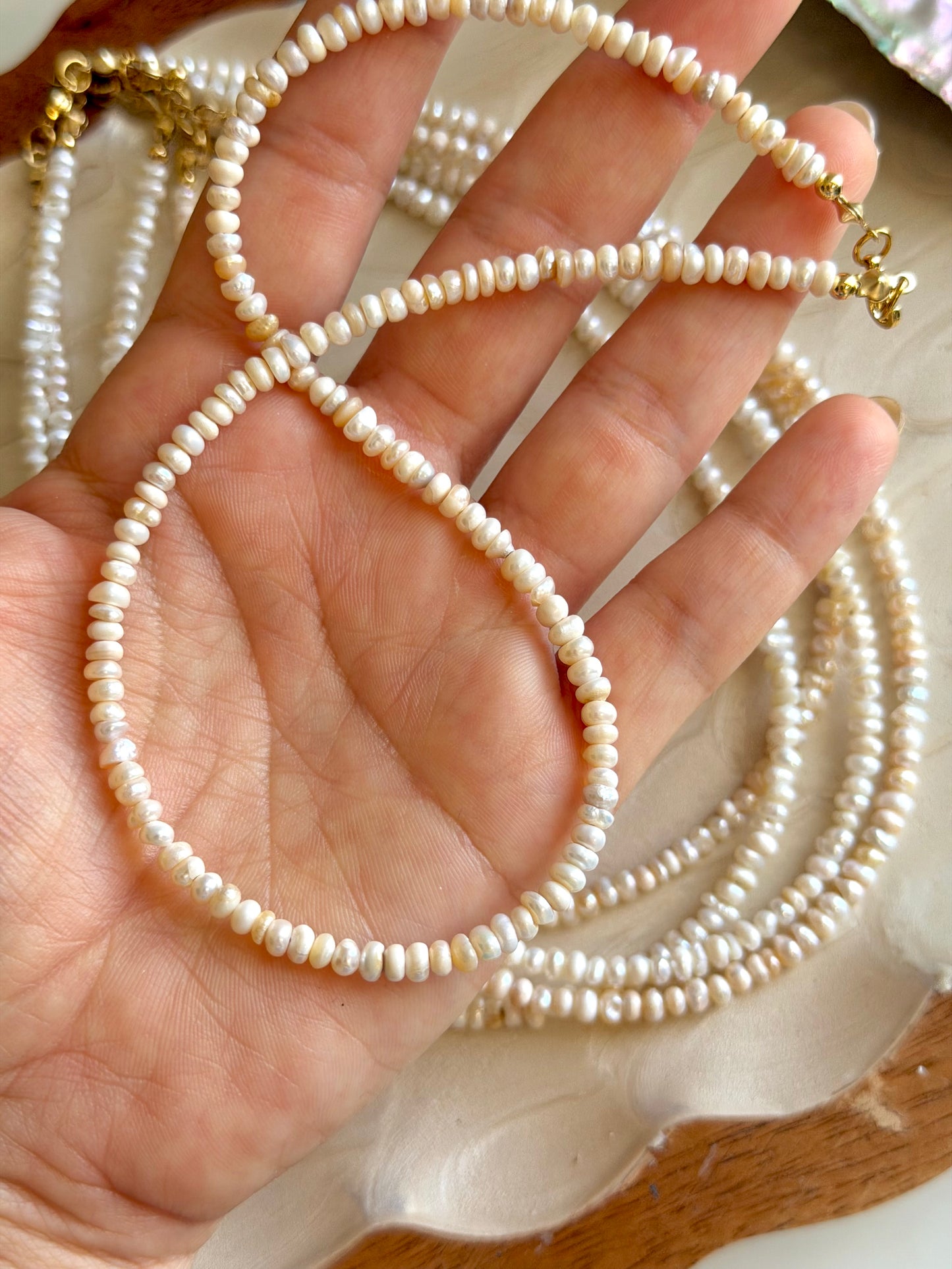 Perlas Necklace