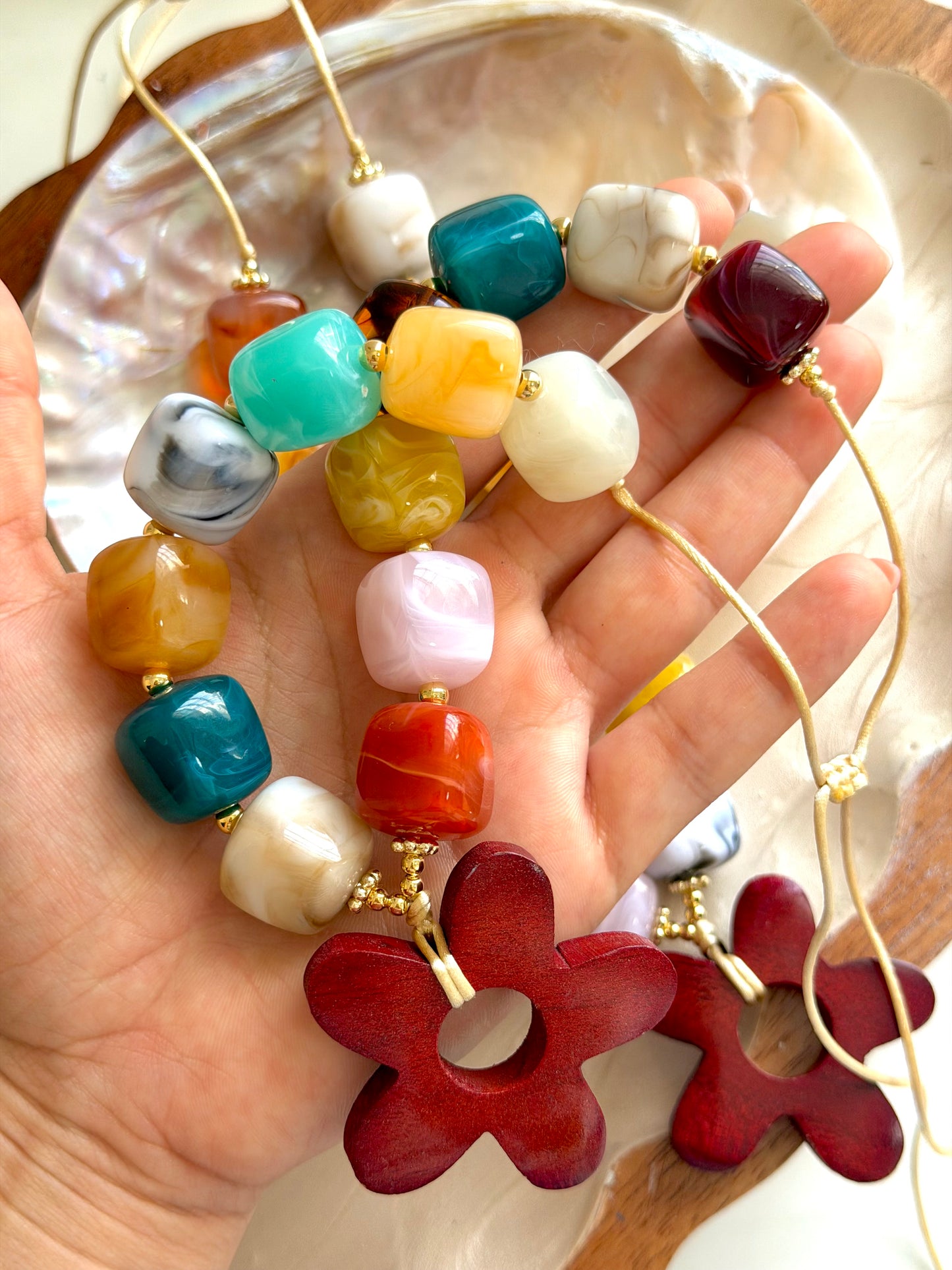 Vino Necklace