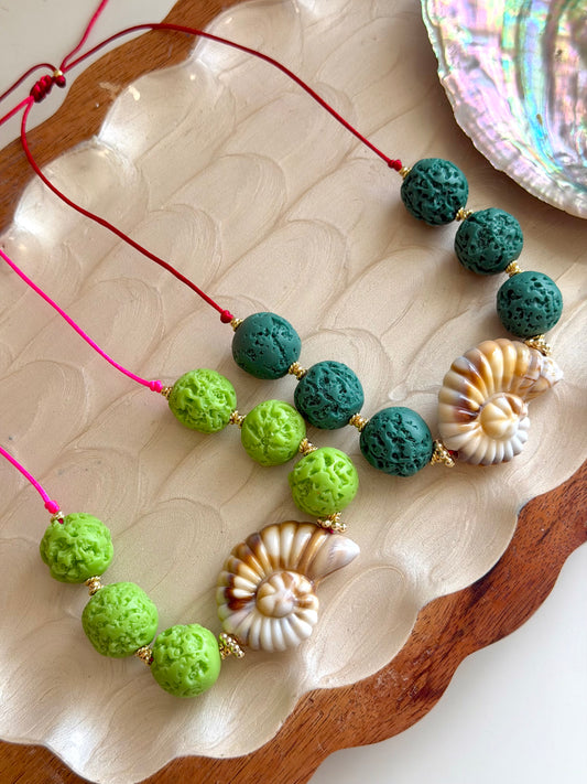 Entre Olas Necklace