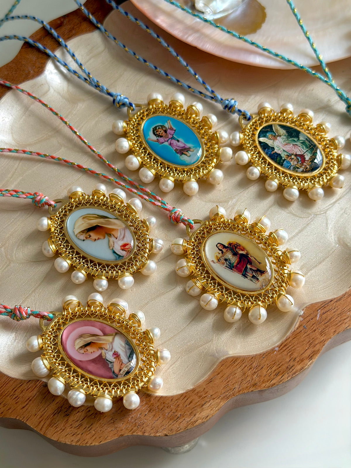 Bendecida Necklace
