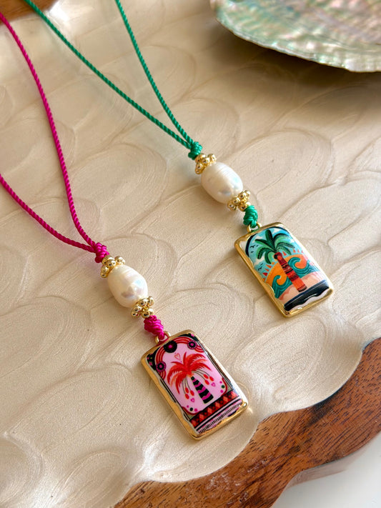 Palmeras Necklace