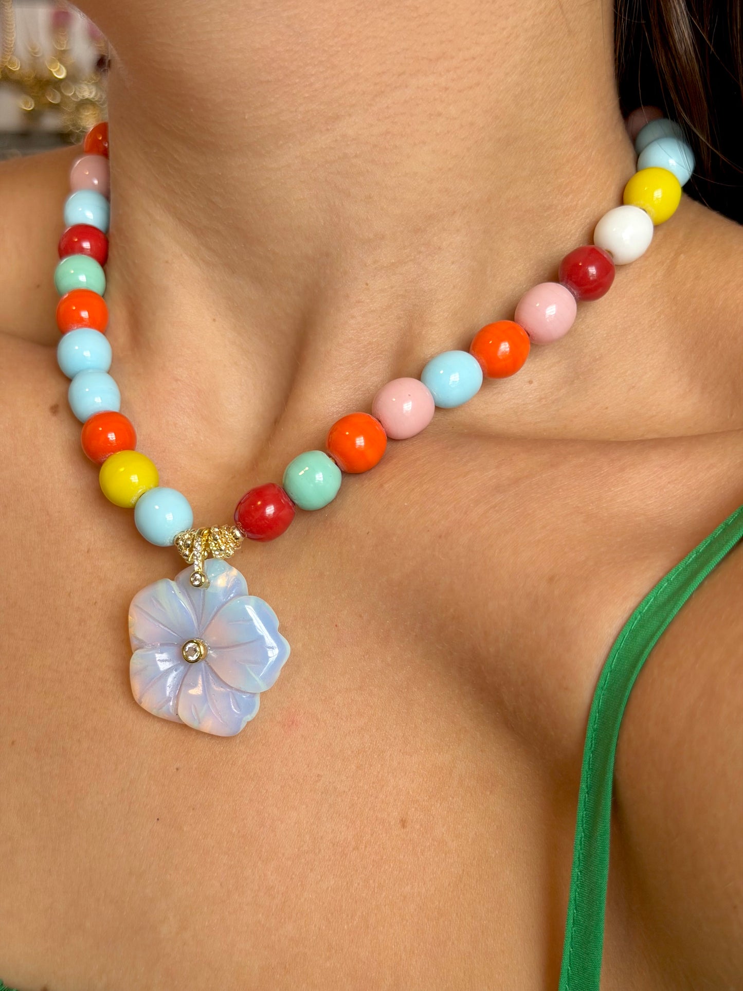Flor de ópalo Necklace