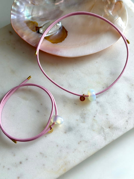 Opal Magnetic Cord