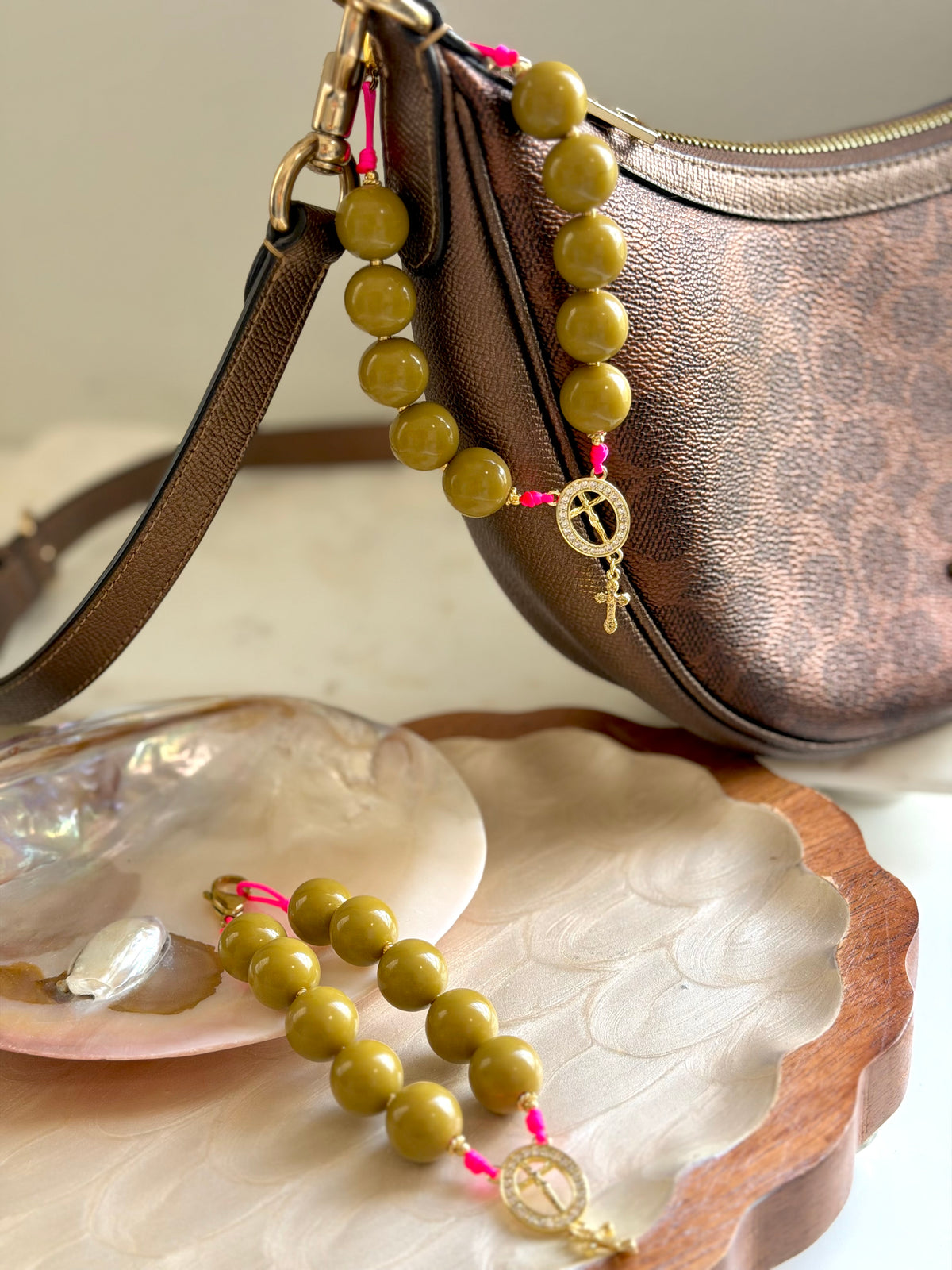 Oliva Bagcharm
