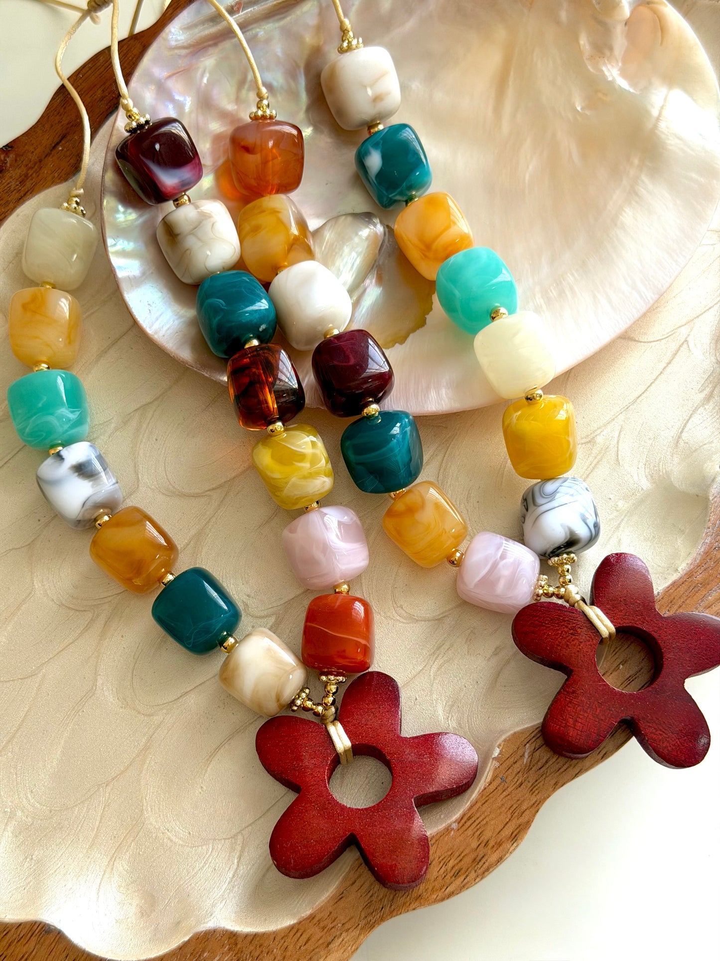 Vino Necklace