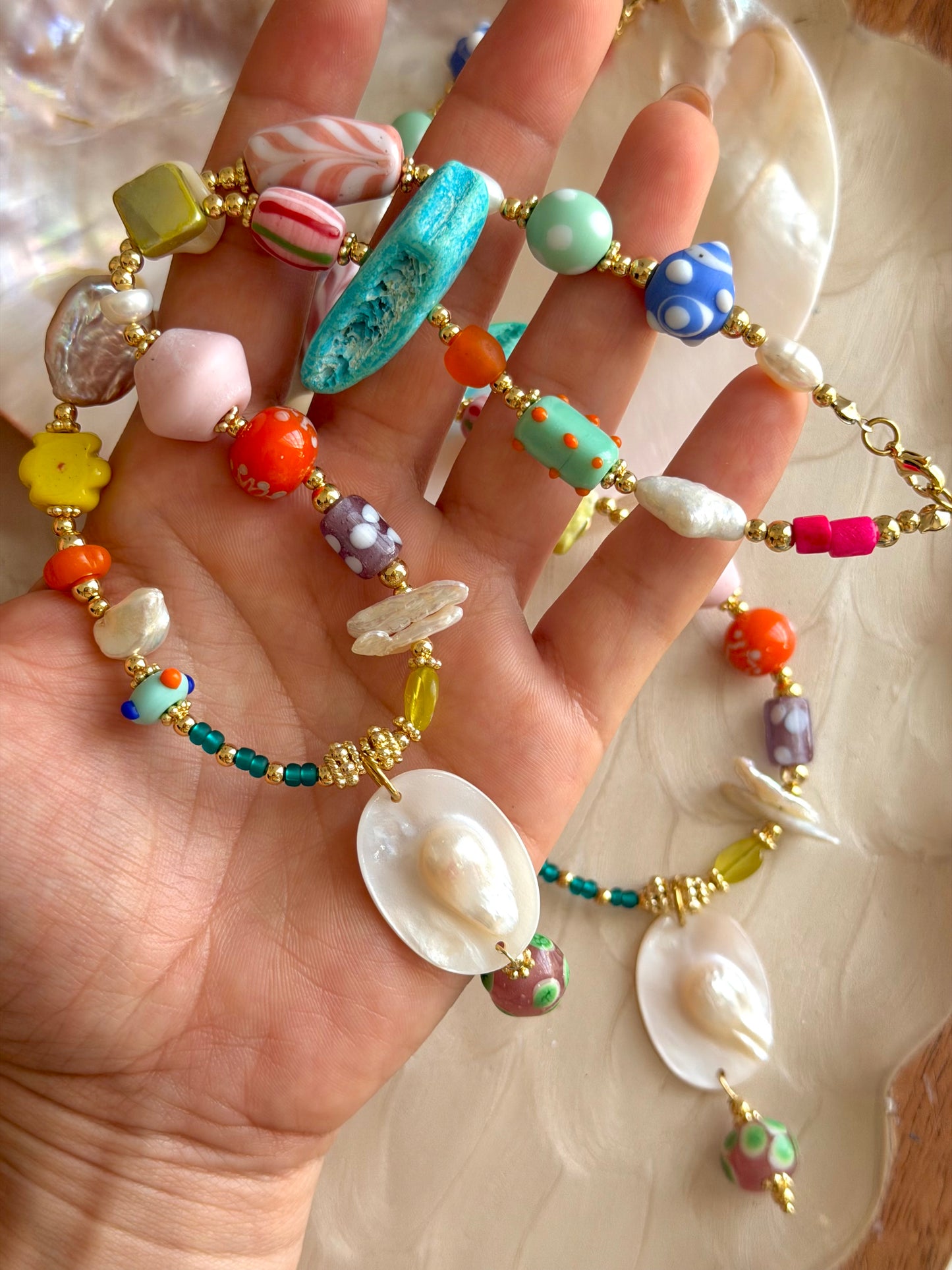 Nácar Necklace