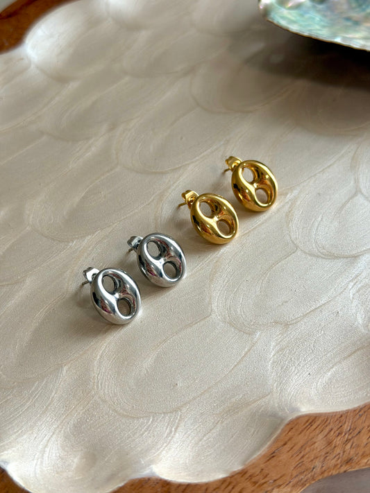 GG Earrings