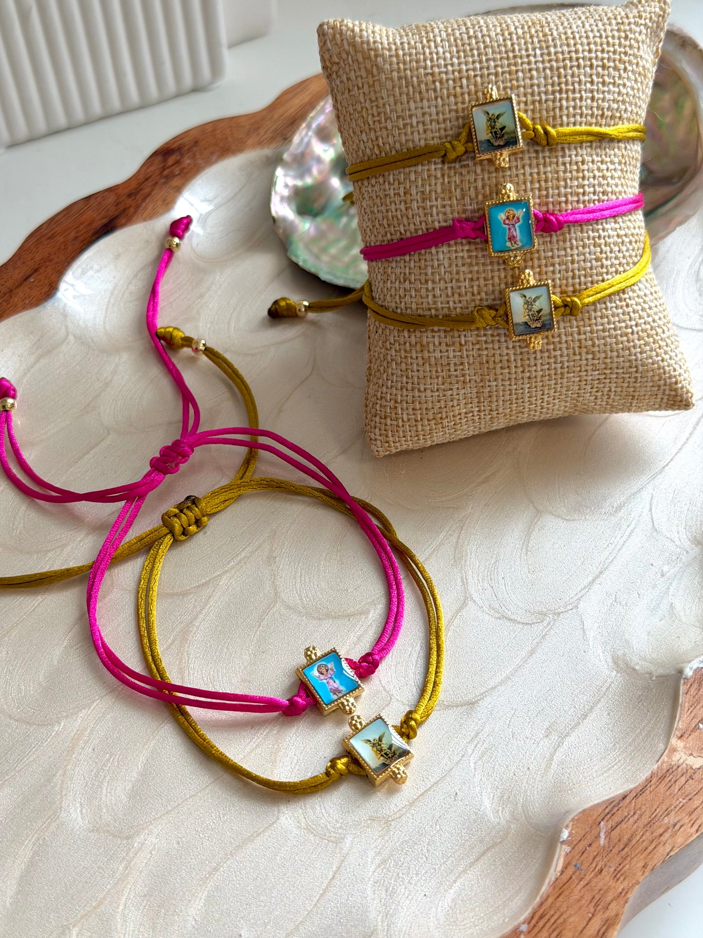 Mini Divina Bracelets