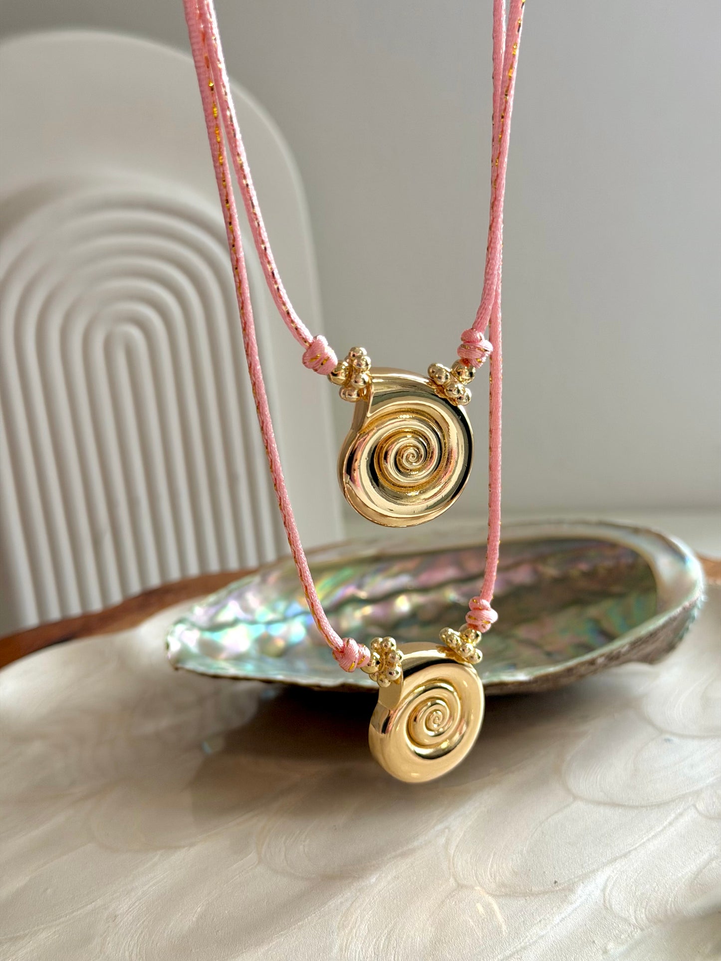 Shelly Necklace