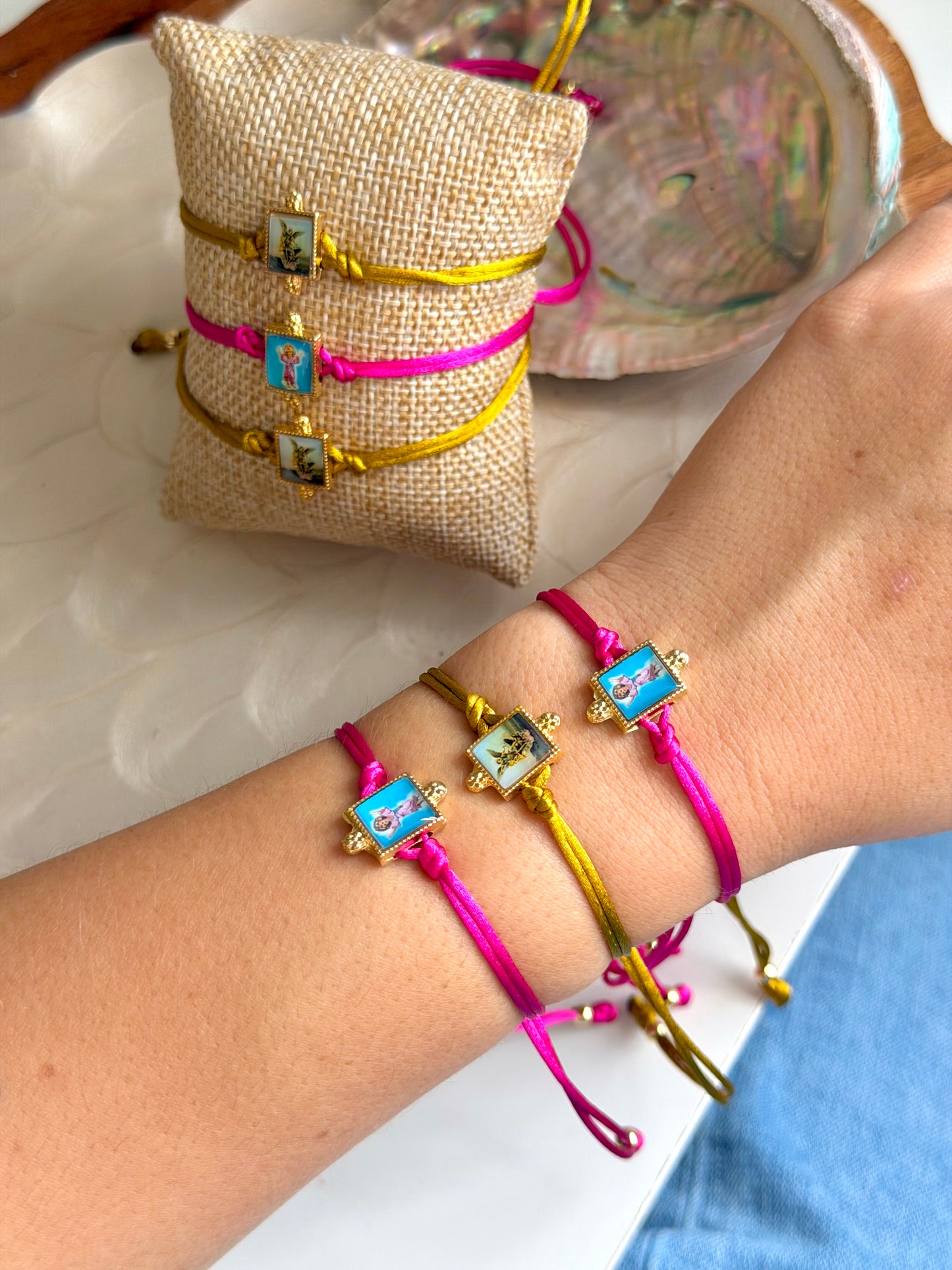 Mini Divina Bracelets