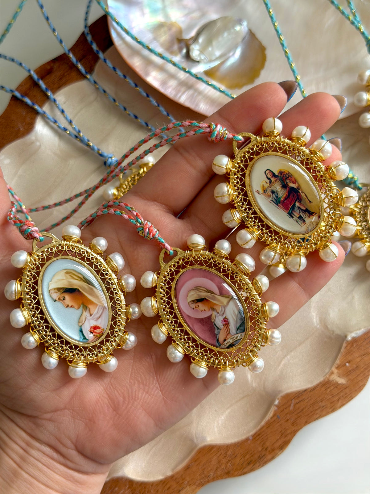 Bendecida Necklace