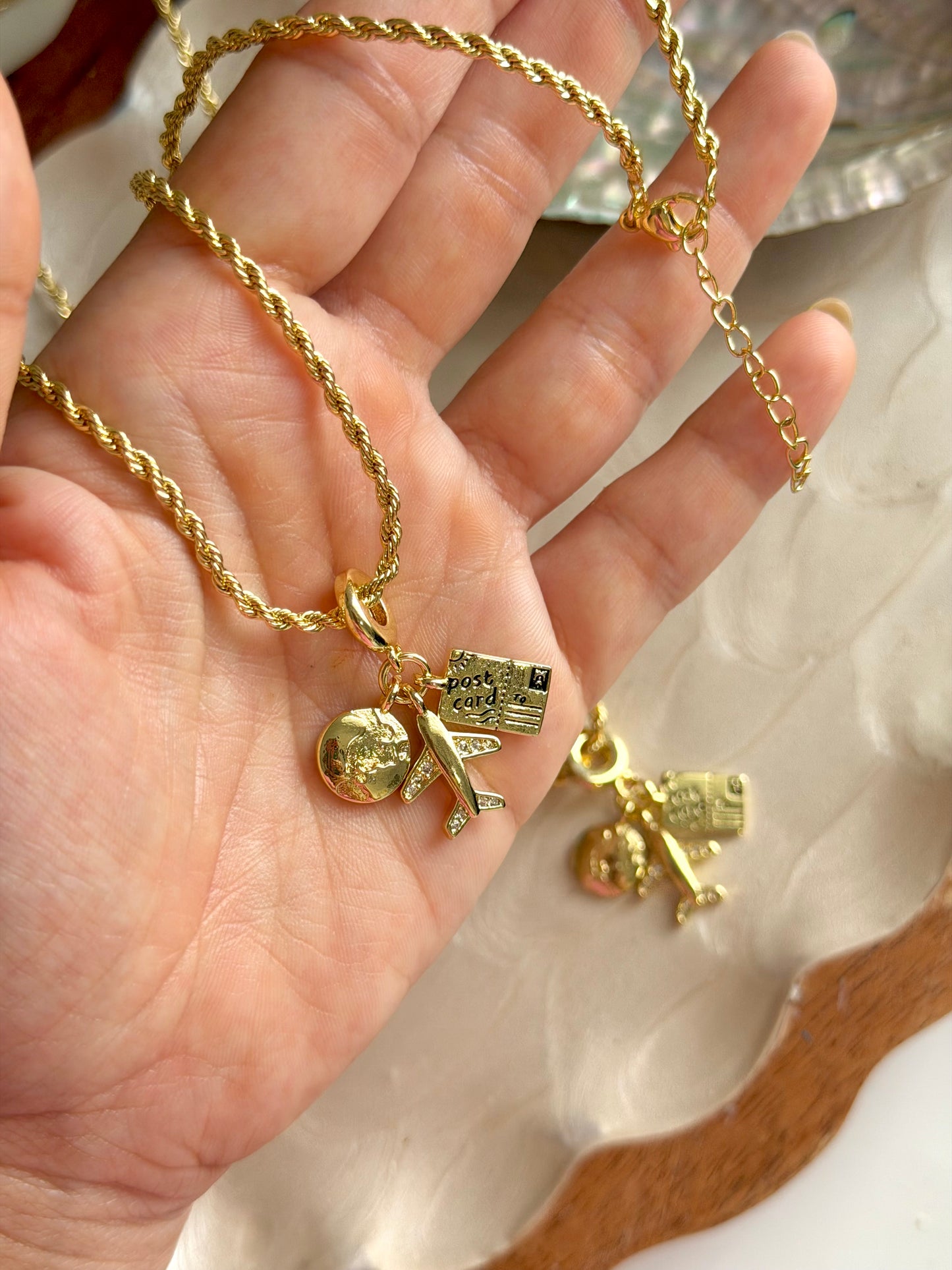 Viajera chain