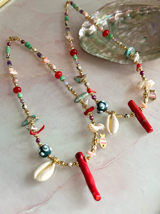 Concha de Coral Necklace