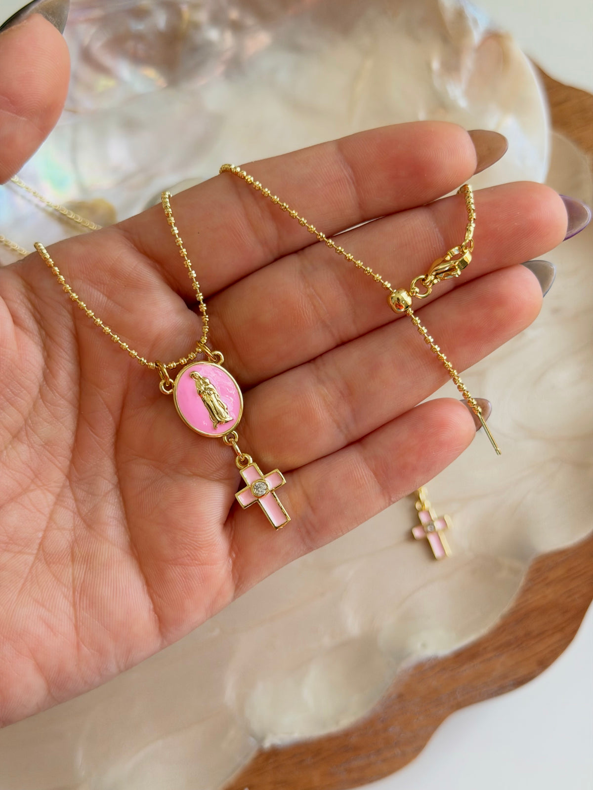 Virgencita Rosada Chain